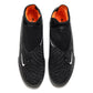 Chuteira Nike React Phantom GX Society