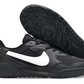 Chuteira Nike Terra Manta Society